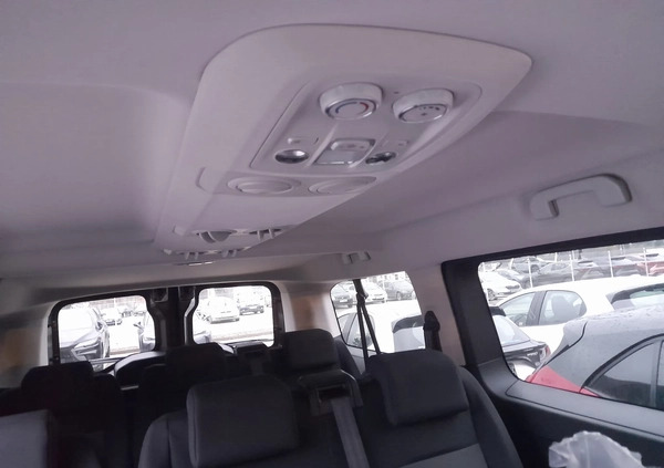 Toyota Proace Verso cena 214900 przebieg: 10, rok produkcji 2024 z Wisła małe 16